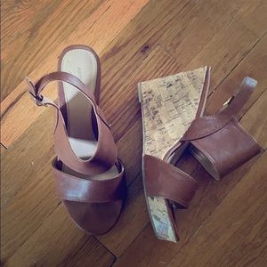 Summer wedges